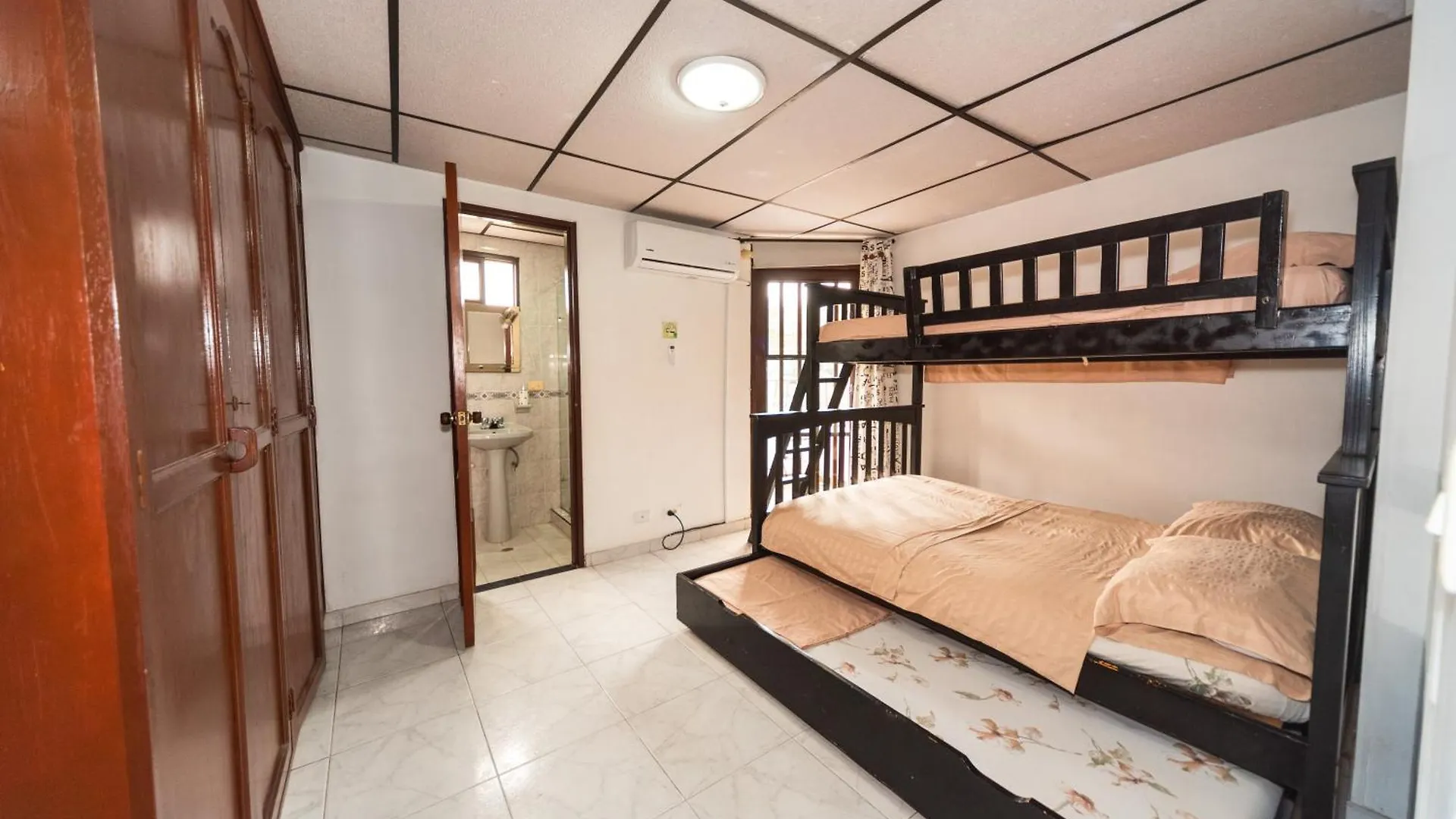 Beautiful Apartment Next To Ingenio Park. A.C Cali Colombia
